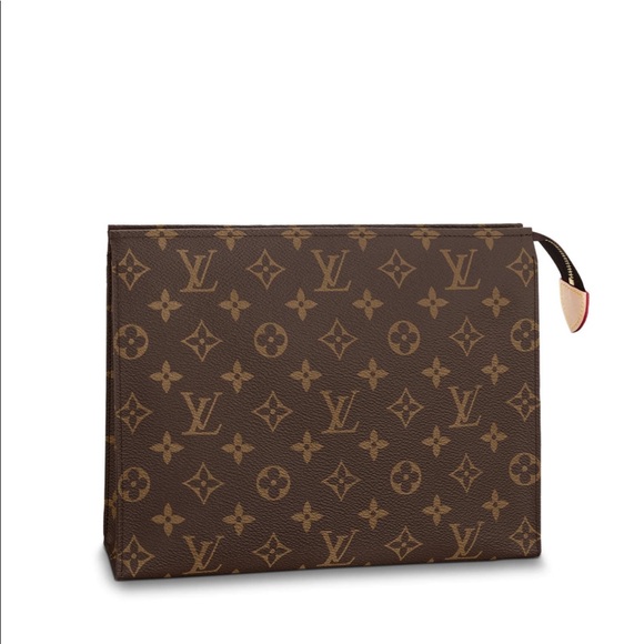 Louis Vuitton Handbags - ⭐️Louis Vuitton TOILETRY POUCH 26